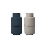 Set 2 macine Billund per sale o pepe. Colore mirtillo e cumino. Design Ideas / Sam Murley per CrushGrind Denmark