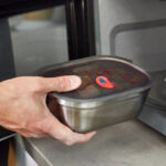 Contenitore portapranzi in acciaio Lunch Box Multifuncion. Design Black + Blum London 1200 ml